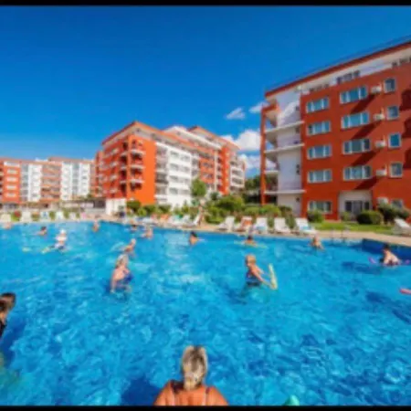 2-Комнатные Апартаменты У Моря 10 Бассейнов Crown Fort Noks * Sveti Vlas