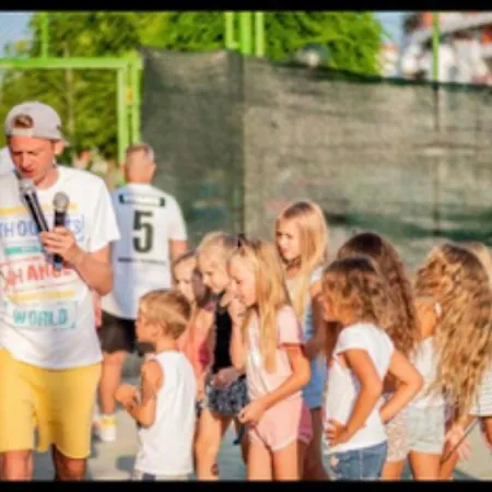 2-Комнатные Апартаменты У Моря 10 Бассейнов Crown Fort Noks Appartement Sveti Vlas