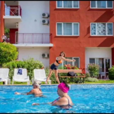 Appartement 2-Комнатные Апартаменты У Моря 10 Бассейнов Crown Fort Noks