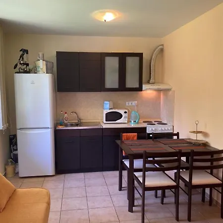 Apartament 2-комнатные у моря 10 бассейнов Crown Noks Sveti Vlas