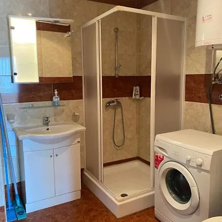 2-комнатные у моря 10 бассейнов Crown Noks Apartamento *